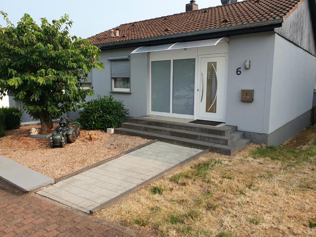 Ferienhaus Regina Im Bohnental Lebach Exterior foto